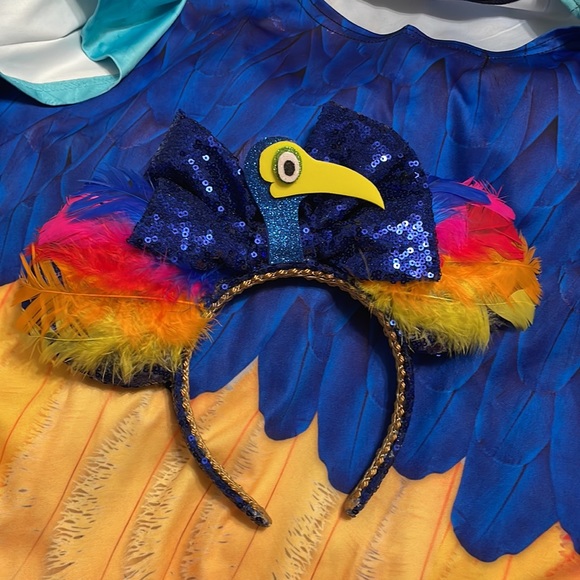 Kevin from Up dress with Kevin ears - Picture 5 of 5